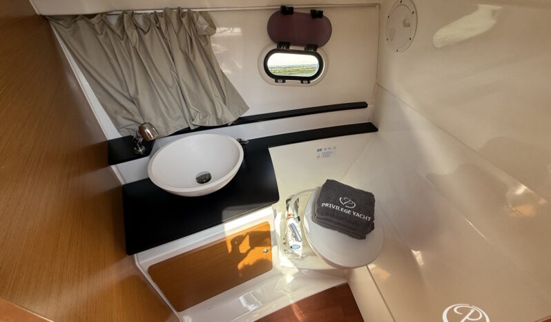 Jeanneau Cap Camarat 8.5 lleno