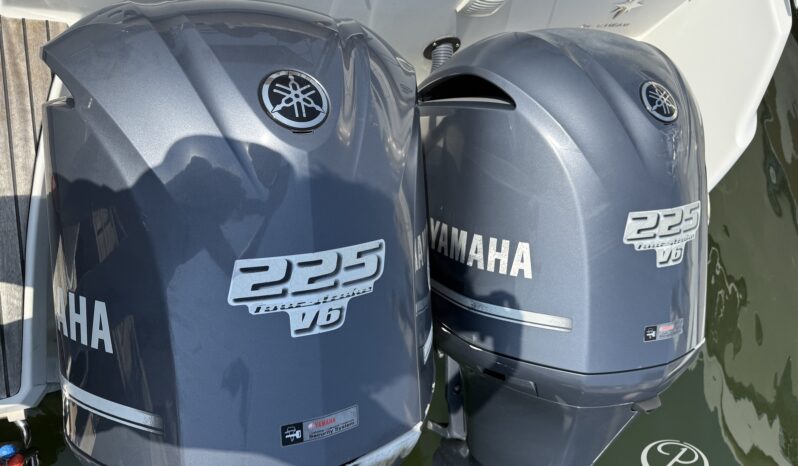 Jeanneau Cap Camarat 8.5 lleno