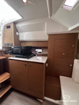 Jeanneau Cap Camarat 10.5 WA lleno