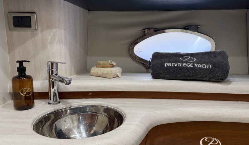 Cranchi Mediterranée 50 lleno