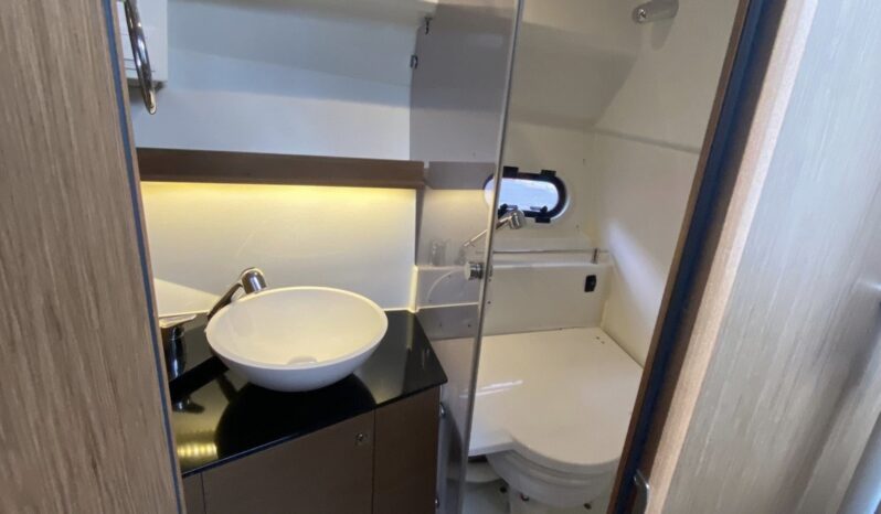 Jeanneau Cap Camarat 9.0 WA lleno